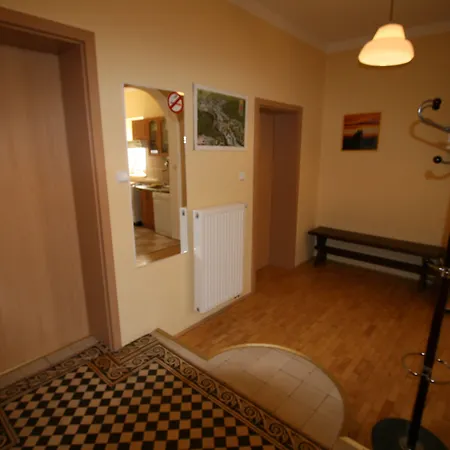 No. 5 Lucni Vrch 11 Apartment Karlsbad